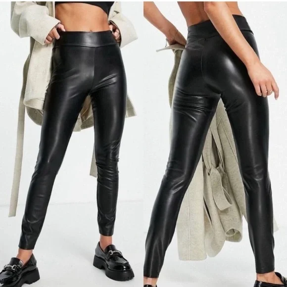 Abercrombie & Fitch Black Faux Leather Pull On Leggings Size XS NWT - Picture 1 of 10